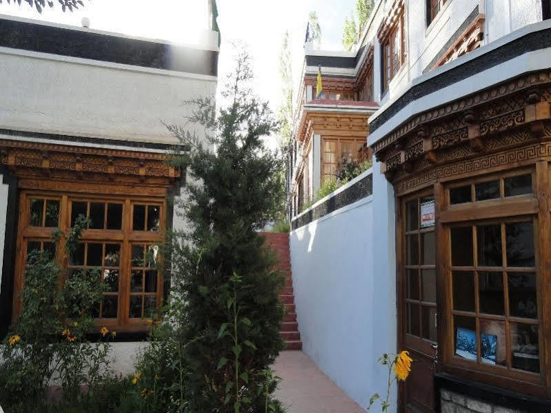 Mandala Hotell Leh Eksteriør bilde
